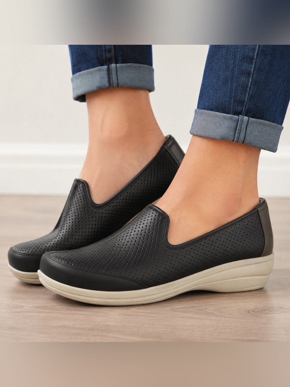 Dansko Black Perforated Vegan Leather Slip-On Comfort Shoes Sz 38 (7.5-8)